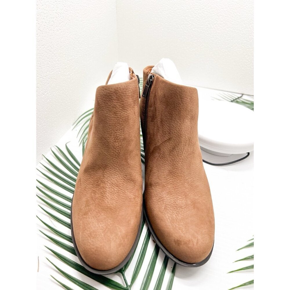 Lucky Brand Bellita Women's Brown Leather Heeled Ankle Booties Size 11 NWOB - Picture 2 of 10
